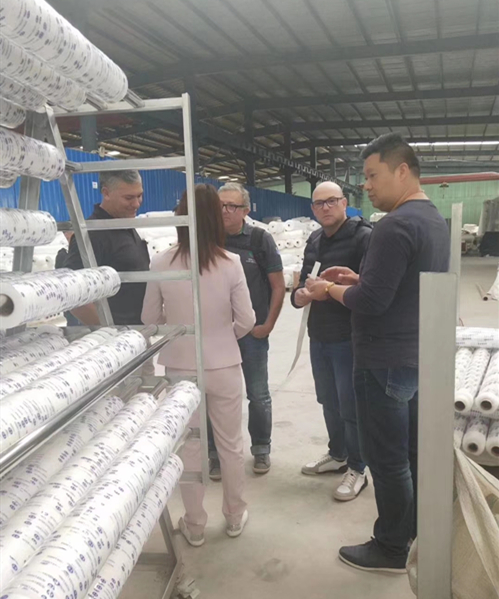 參觀工廠.jpg 參觀工廠.jpg